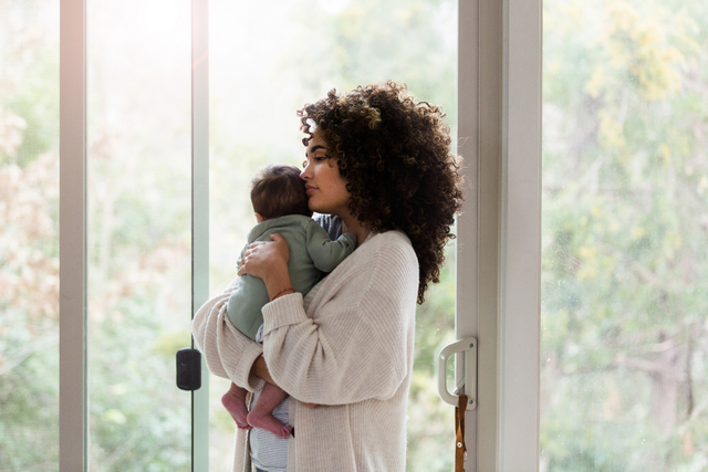 9 Science-Backed Sleep Tips for New Parents