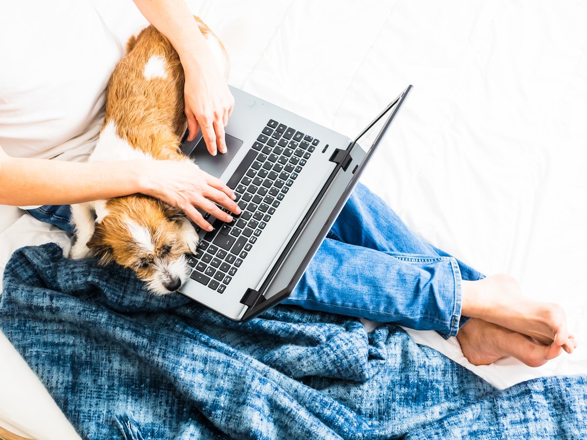 5 ways to keep a healthy sleep routine when working from home