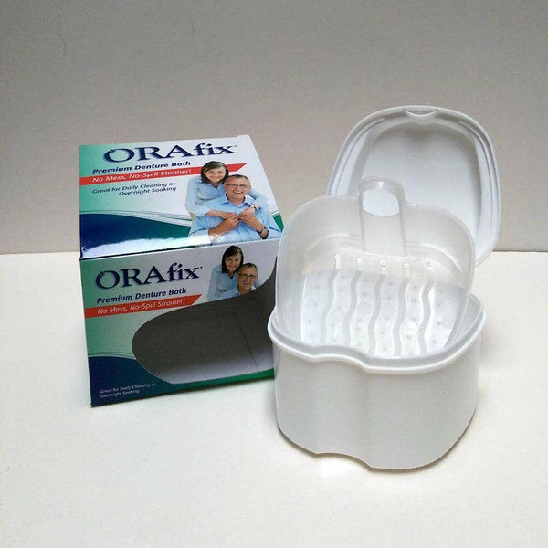 Accessory Mouthpiece cleaning bath with strainer